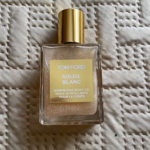 Tom Ford :Soleil Blanc shimmering body oil 1.5 oz